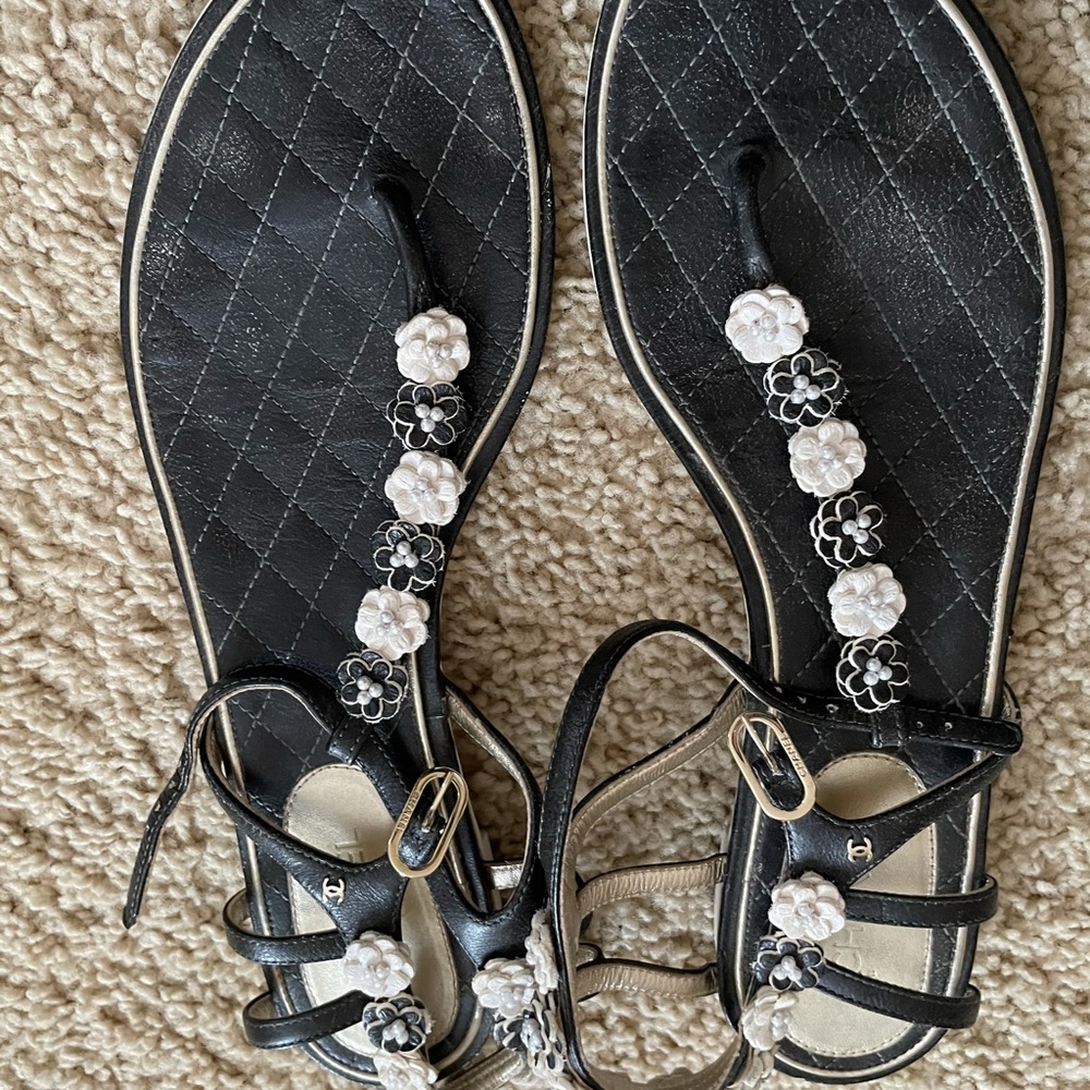 COPY - Chanel sandals size 42